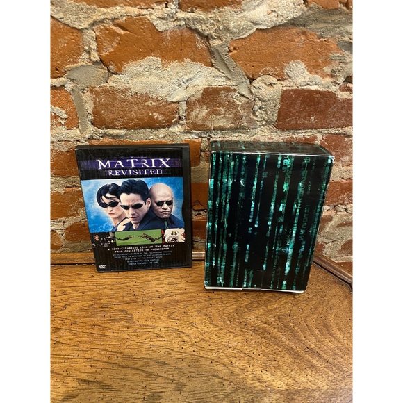 THE MATRIX REVISITED. Plus ULTIMATE MATRIX - Picture 1 of 2